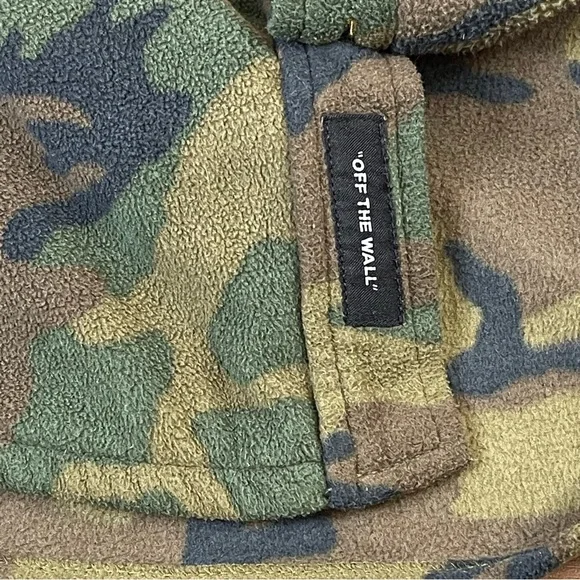 SOLD- Vans Off The Wall Camo Shirt Jacket Mens Medium Long Sleeve Fleece Classic - Picture 9 of 13